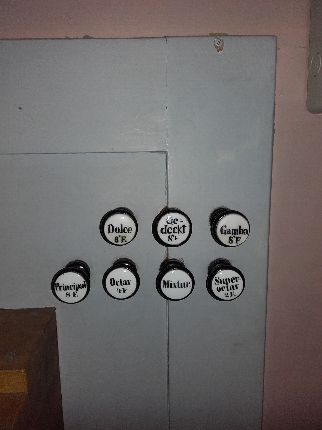 Registerzüge rechts