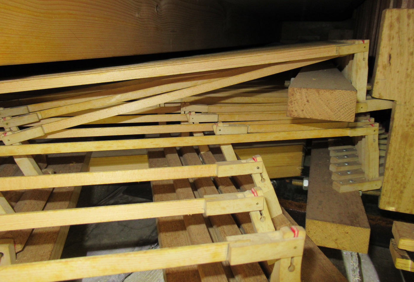 Mechanik unter der Manualwindlade