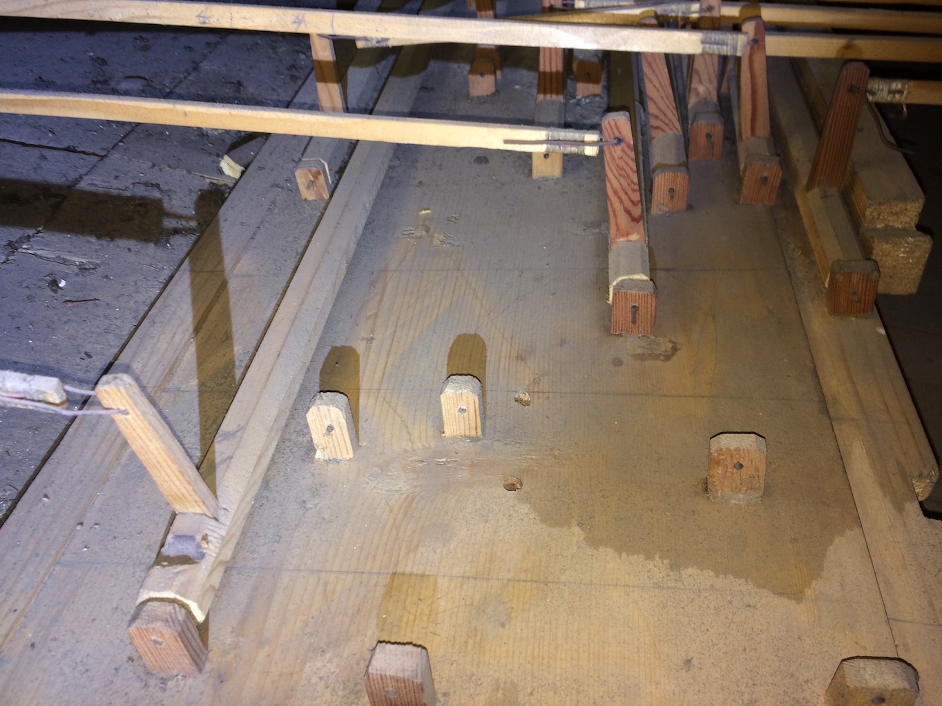 Pedalwellenbrett mit fehlenden Wellen