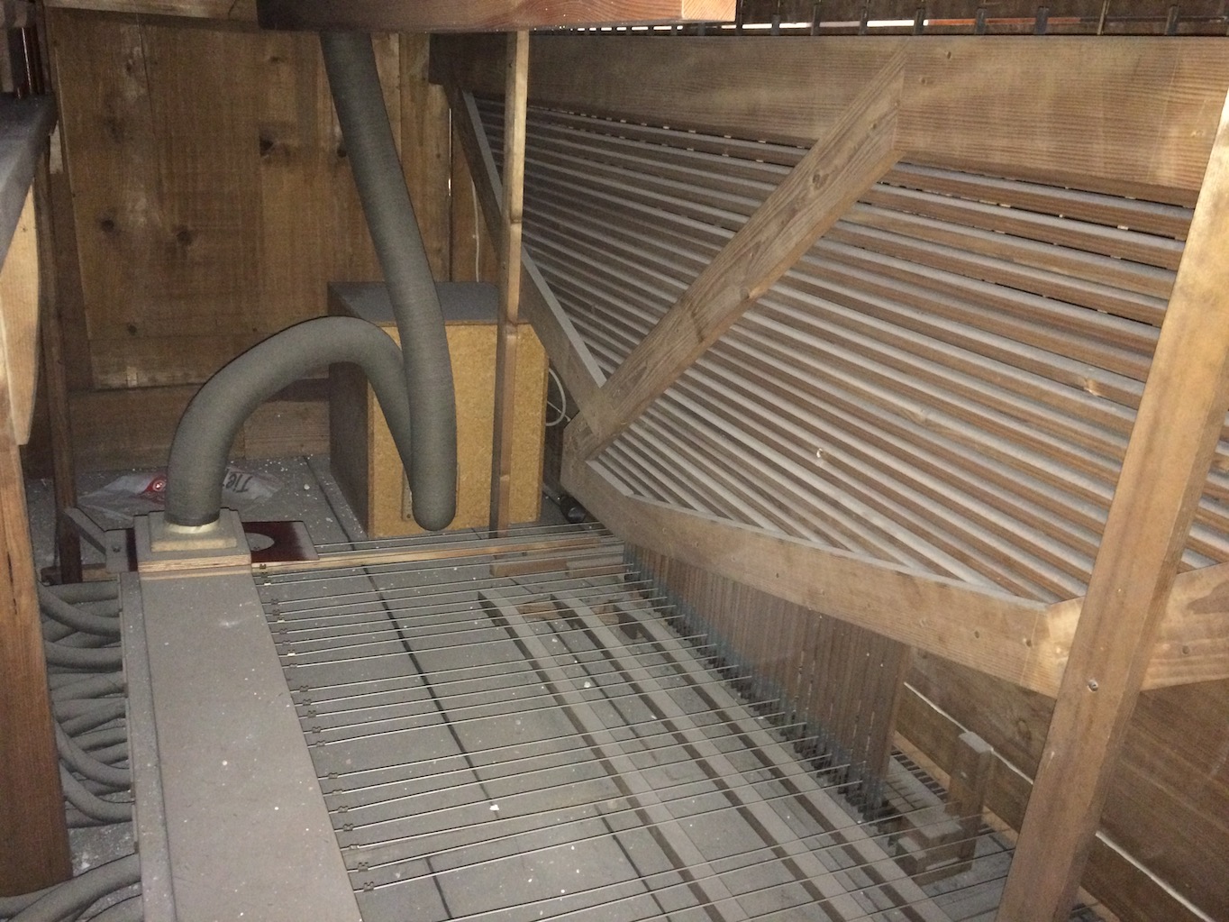 Pedallade von Oettl im Unterbau