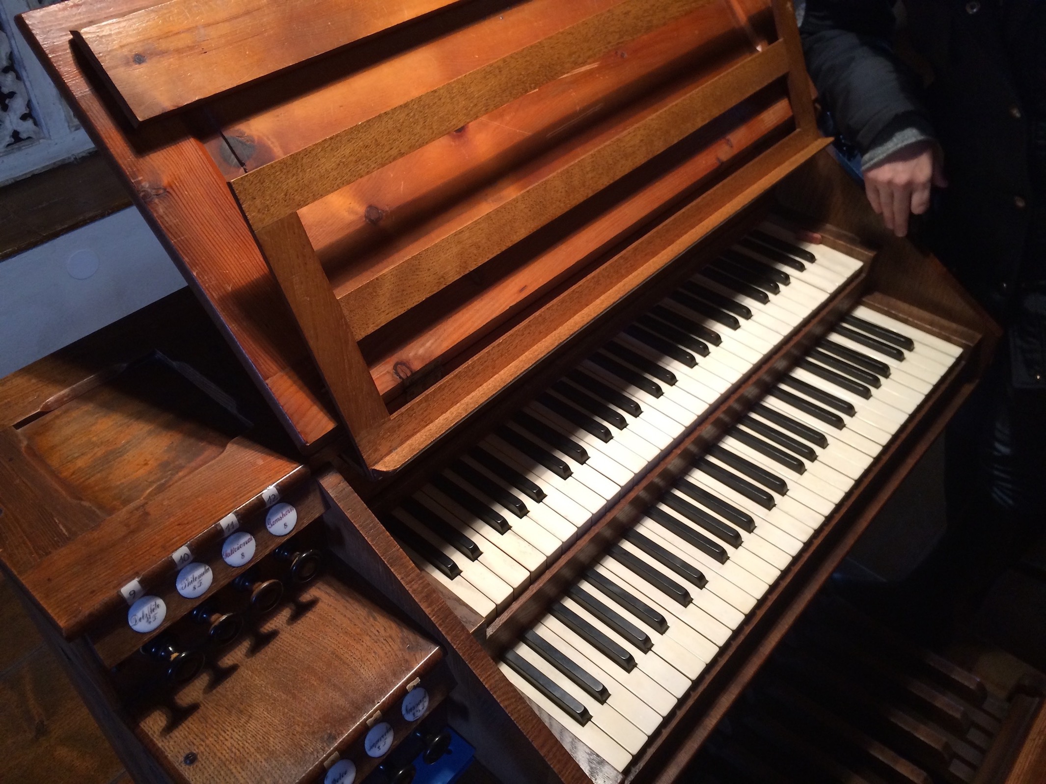 Nonnberg, Chororgel, Spieltisch