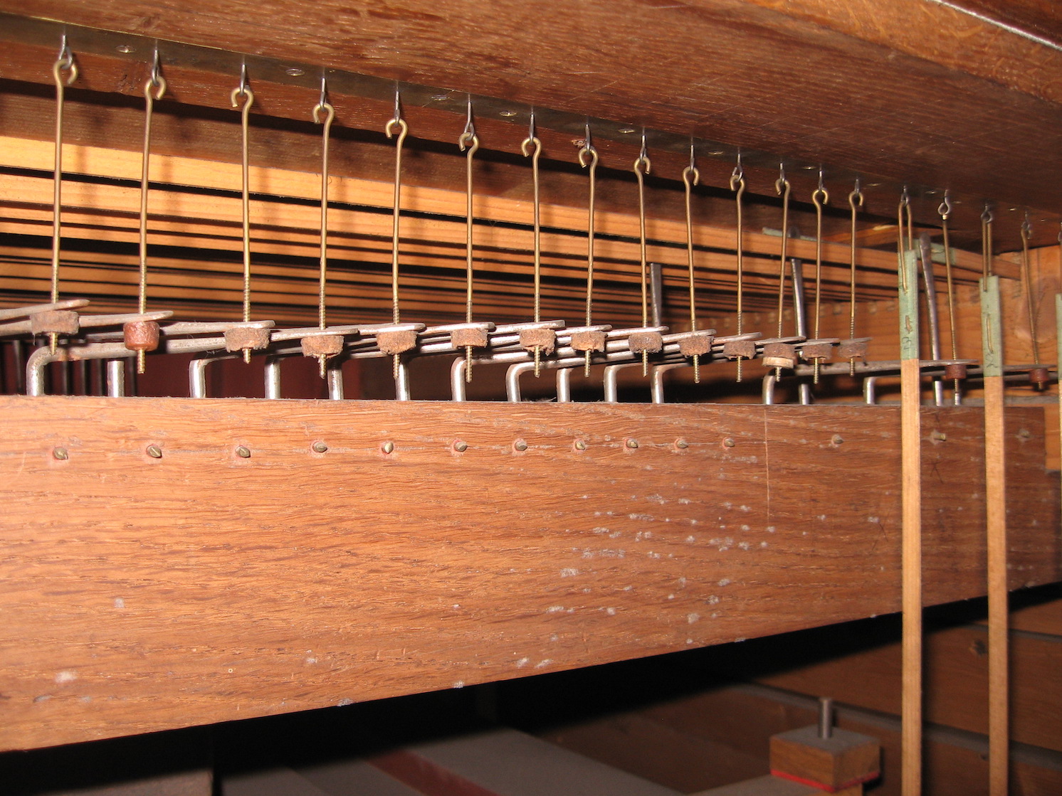 Mechanik Manualwerk, bzw. Ventilkoppel Pedal (rechts)