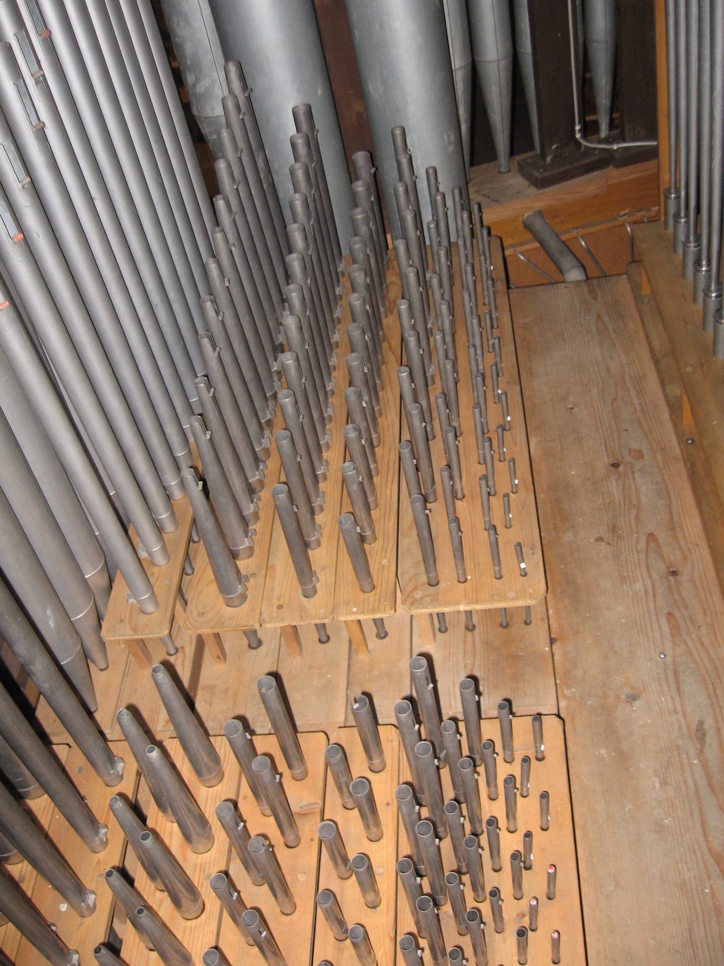 Pfeifenwerk 2. Manual, Vorderlade