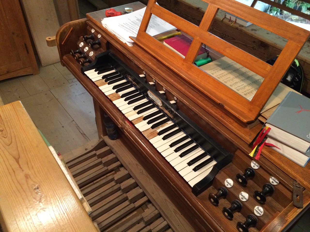 Spieltisch Spieltisch